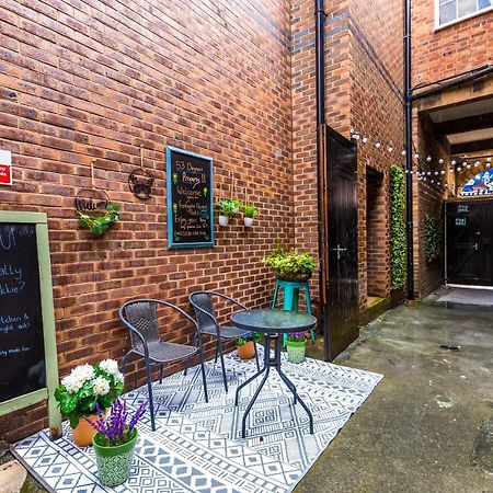 Stylish Chester City Centre Apartment By 53 Degrees Property, Ideal For Couples & Business Professionals - Sleeps 4 Εξωτερικό φωτογραφία