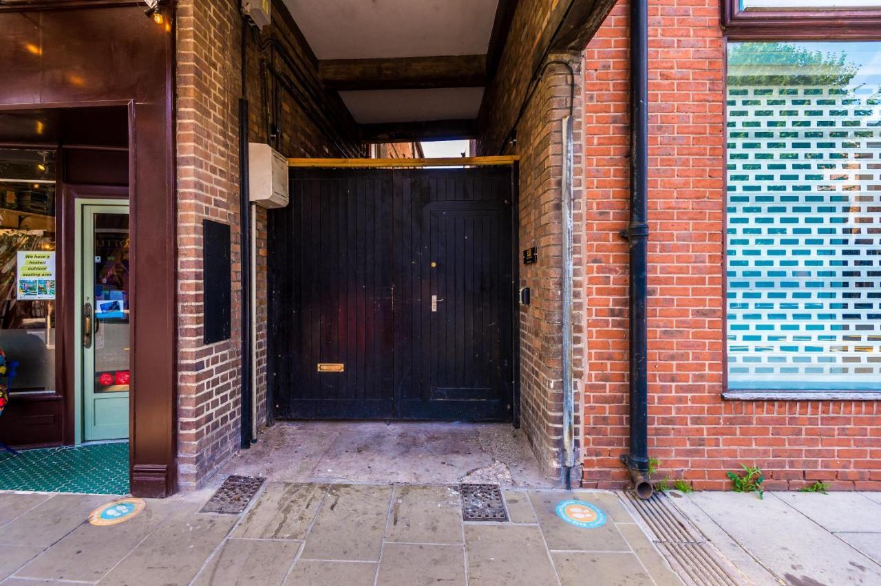 Stylish Chester City Centre Apartment By 53 Degrees Property, Ideal For Couples & Business Professionals - Sleeps 4 Εξωτερικό φωτογραφία