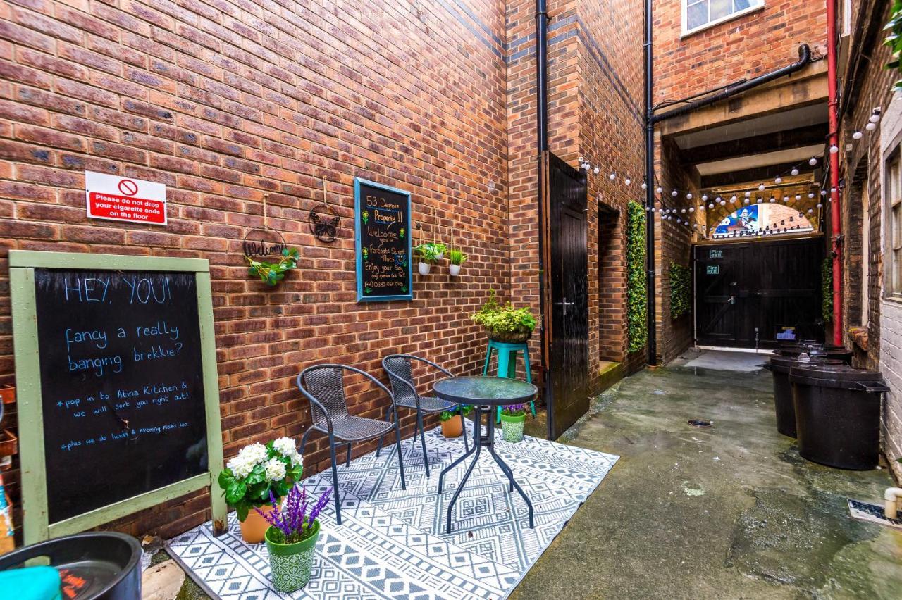 Stylish Chester City Centre Apartment By 53 Degrees Property, Ideal For Couples & Business Professionals - Sleeps 4 Εξωτερικό φωτογραφία